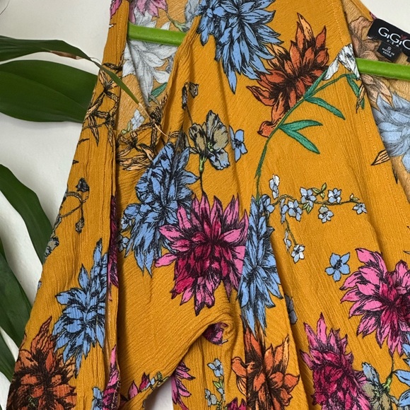 Yellow Ruffled Wrap Sundress with Puff Sleeves - Picture 4 of 15